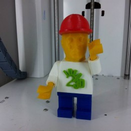 IDEA23D // Réalisations - Mini moi en Lego