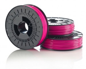 Ce filament de PLA Ultimaker Magenta est vraiment glamour et flashy, parfait pour rendre jalouse la bimbo du voisinage.